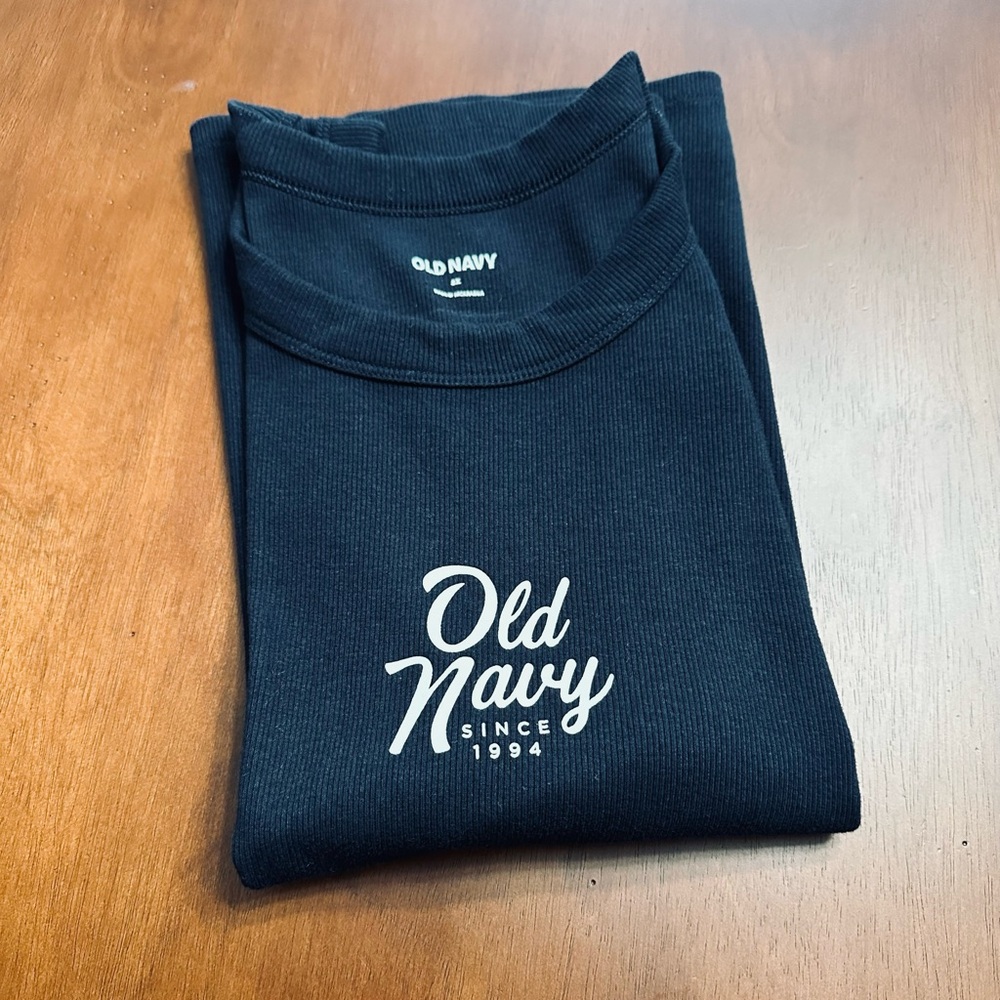 Bundle 3 items for $10!  Old Navy Women’s Tank Top 2X